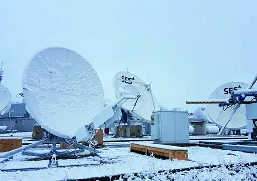Anti-ice for VSAT