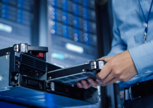 2022/08/support-maintenance-uk-300x212-1.jpg