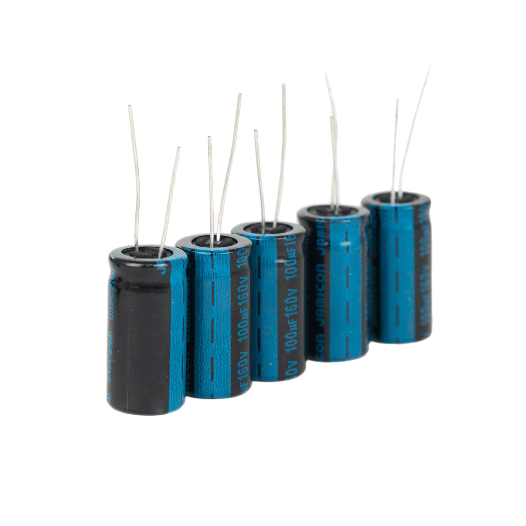 Capacitores